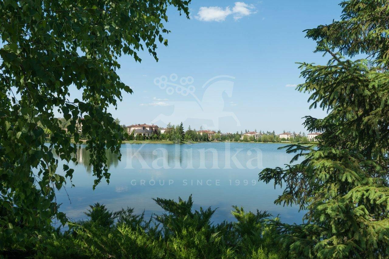 2-этажный коттедж 680 м² без отделки