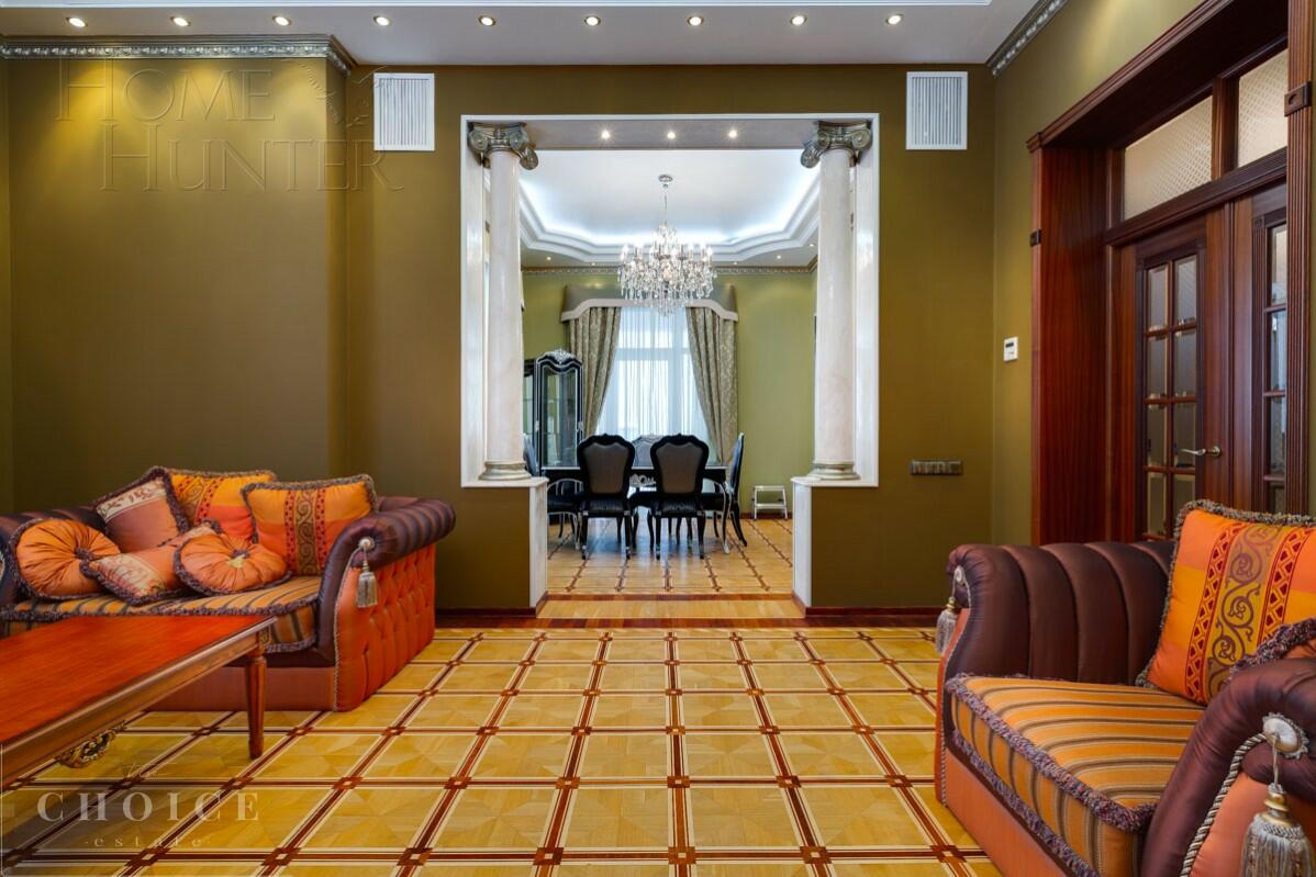 2-этажный коттедж 500 м² с отделкой