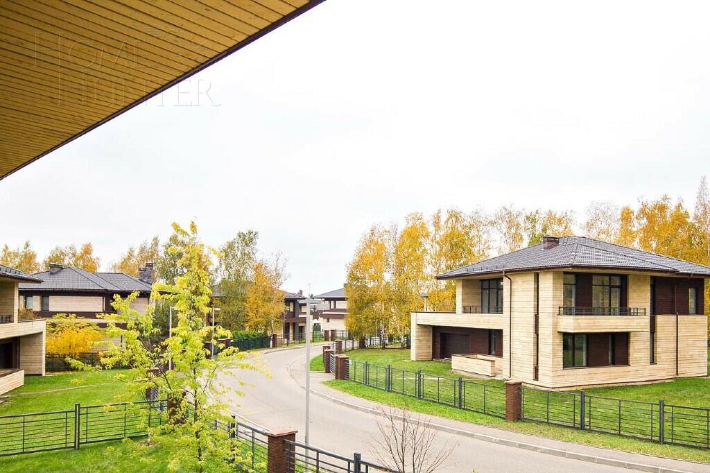2-этажный коттедж 352 м² без отделки