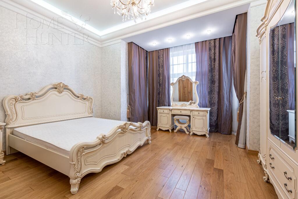 2-этажный таунхаус 350 м² с отделкой