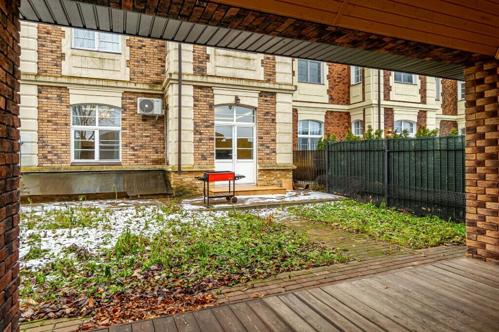 2-этажный таунхаус 350 м² с отделкой