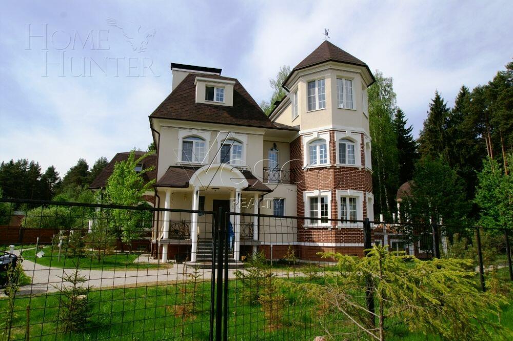 2-этажный коттедж 618 м² с отделкой