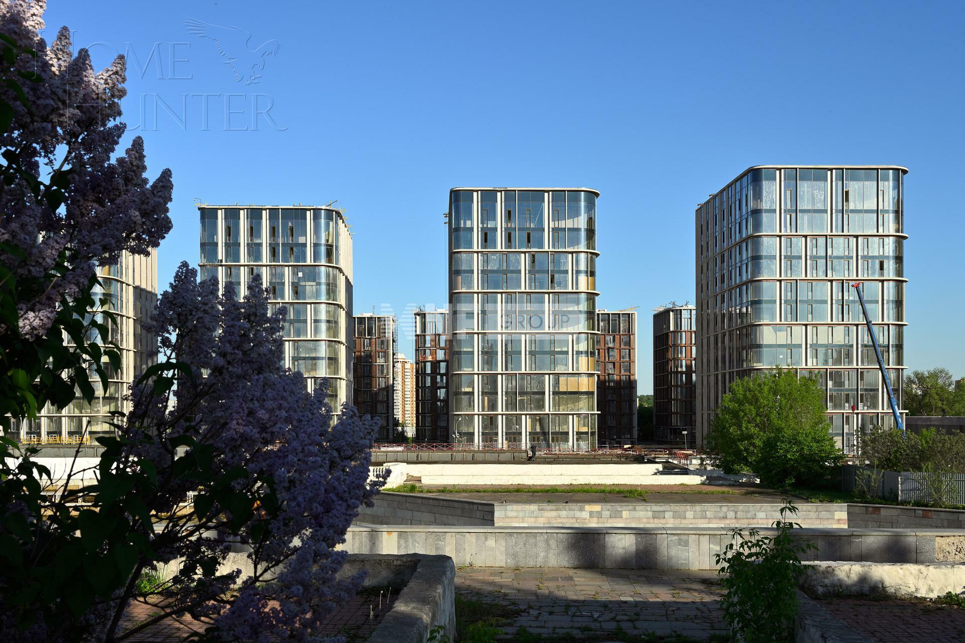 2-КОМН. КВАРТИРА С ОТДЕЛКОЙ 90 М² НА 2 ЭТАЖЕ