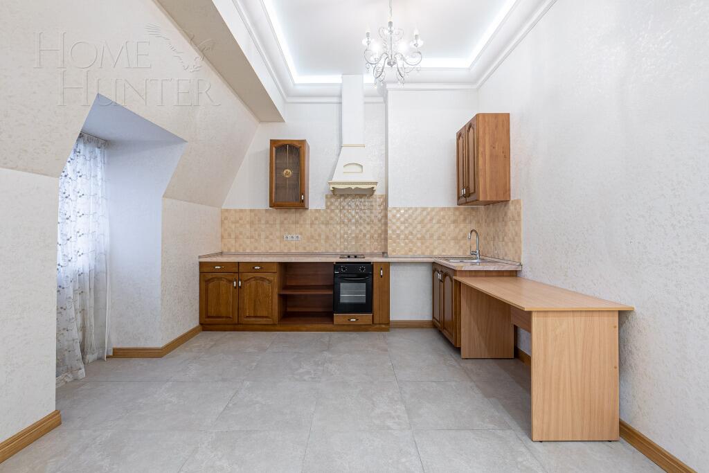 2-этажный таунхаус 350 м² с отделкой