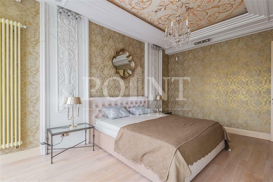 3-этажный таунхаус 360 м² с отделкой