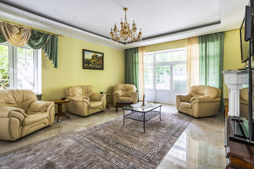 2-этажный коттедж 618 м² с отделкой