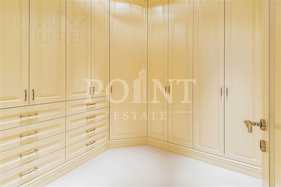 3-этажный таунхаус 360 м² с отделкой