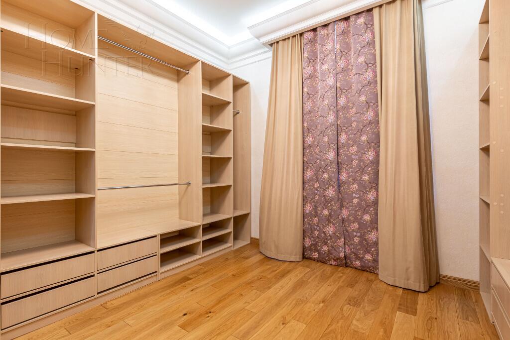 2-этажный таунхаус 350 м² с отделкой