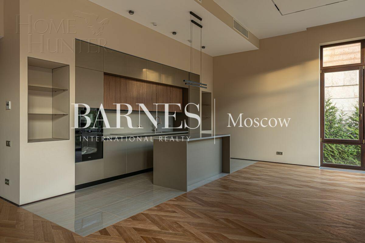 4-КОМН. АПАРТАМЕНТЫ С ОТДЕЛКОЙ 230 М² НА 1 ЭТАЖЕ