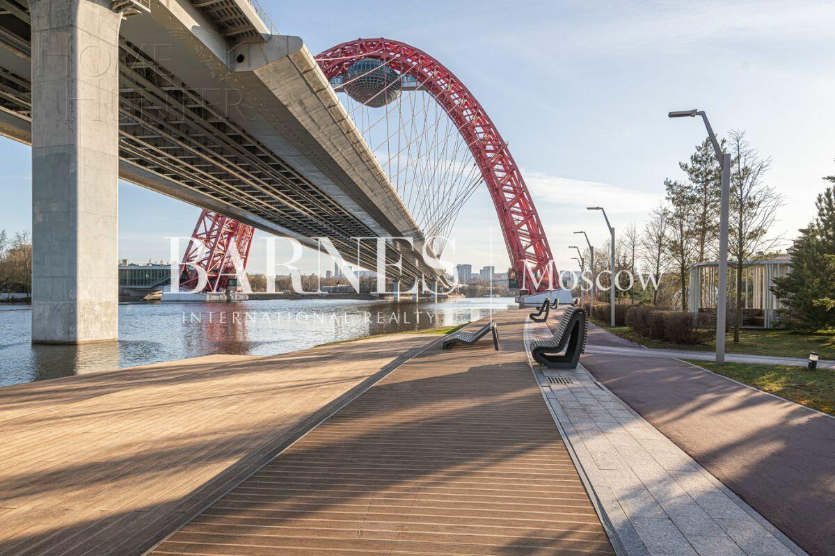 4-КОМН. АПАРТАМЕНТЫ С ОТДЕЛКОЙ 230 М² НА 1 ЭТАЖЕ