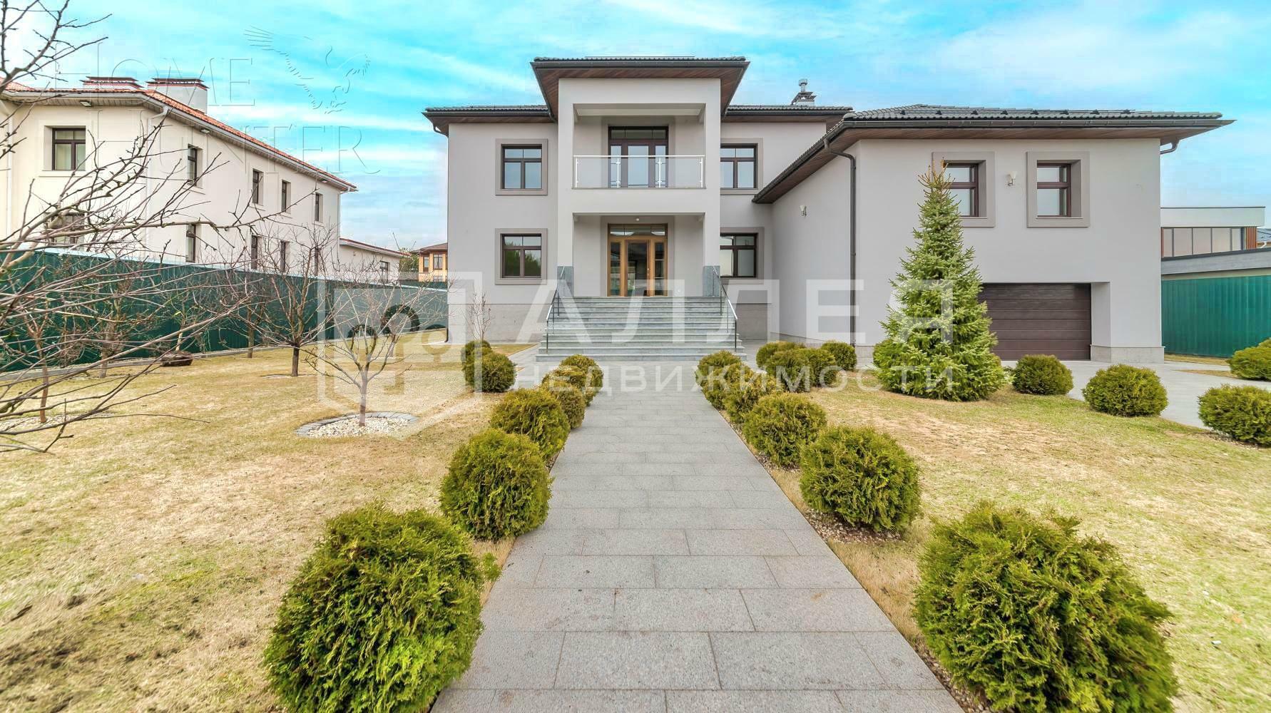 2-этажный коттедж 900 м² с отделкой