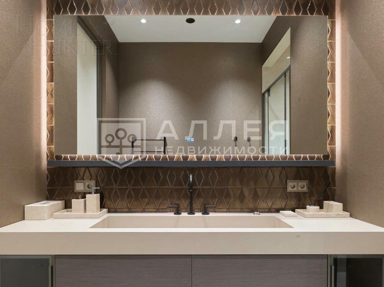 2-этажный коттедж 695 м² с отделкой