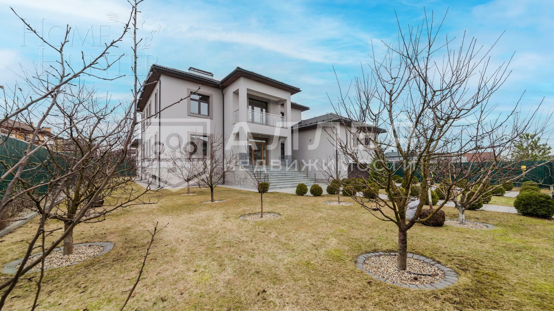 2-этажный коттедж 900 м² с отделкой