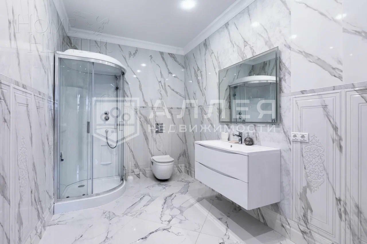 2-этажный коттедж 612 м² с отделкой