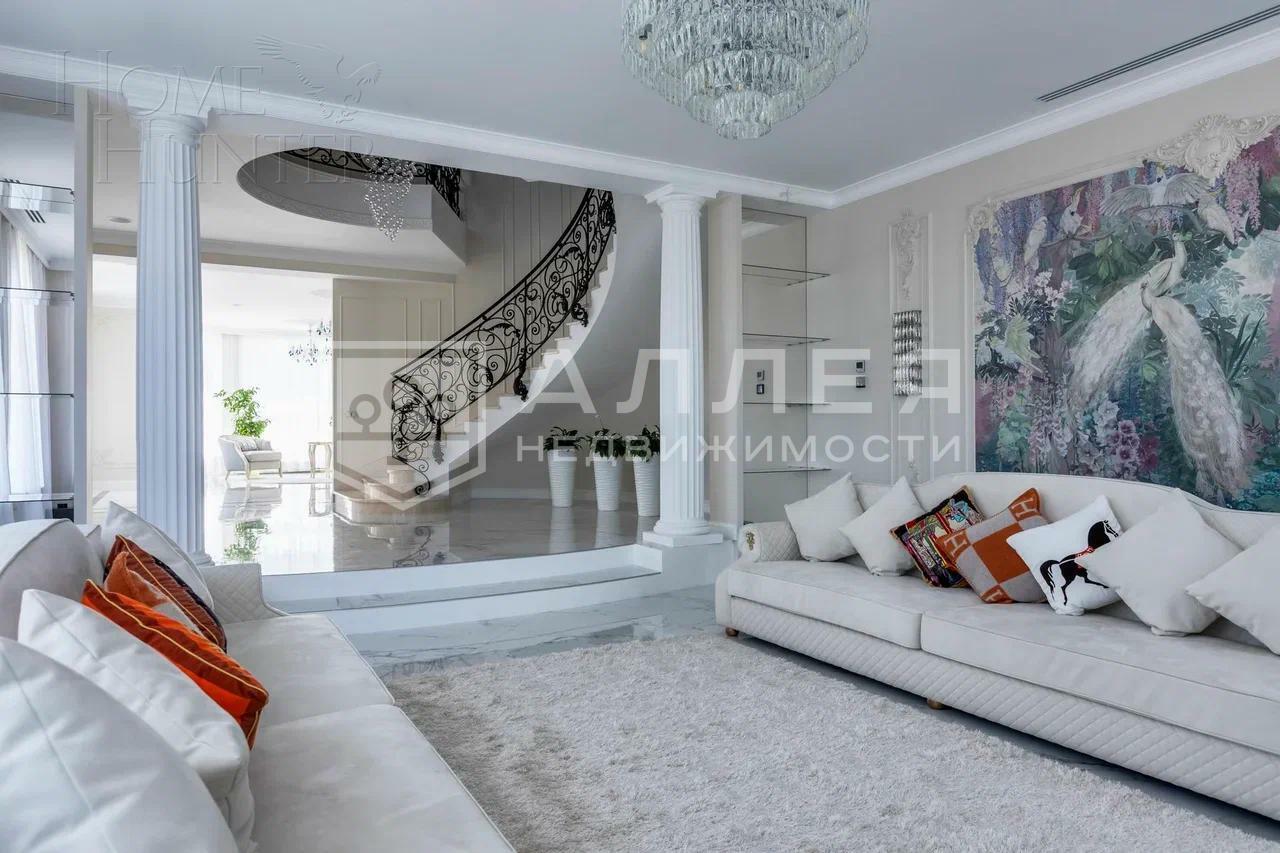 2-этажный коттедж 612 м² с отделкой