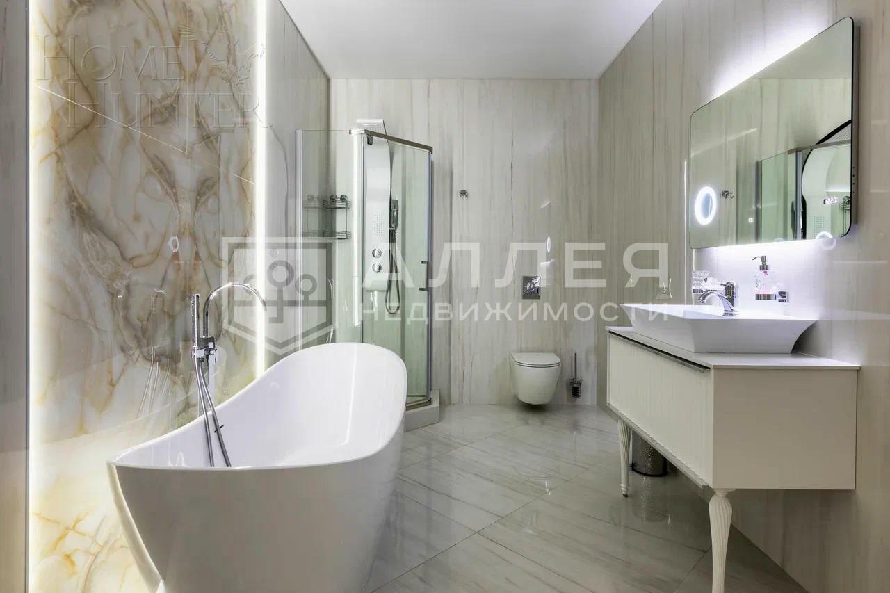 2-этажный коттедж 612 м² с отделкой