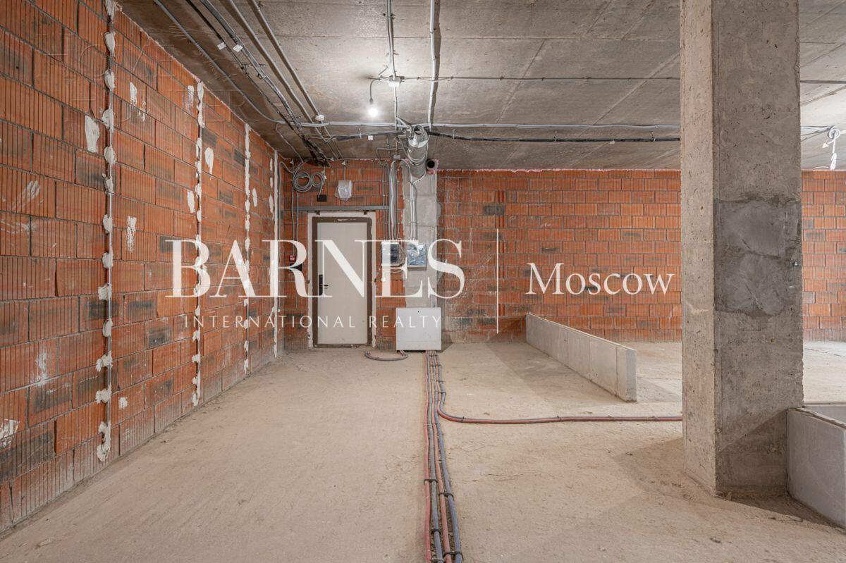 4-КОМН. КВАРТИРА БЕЗ ОТДЕЛКИ 210.5 М² НА 3 ЭТАЖЕ