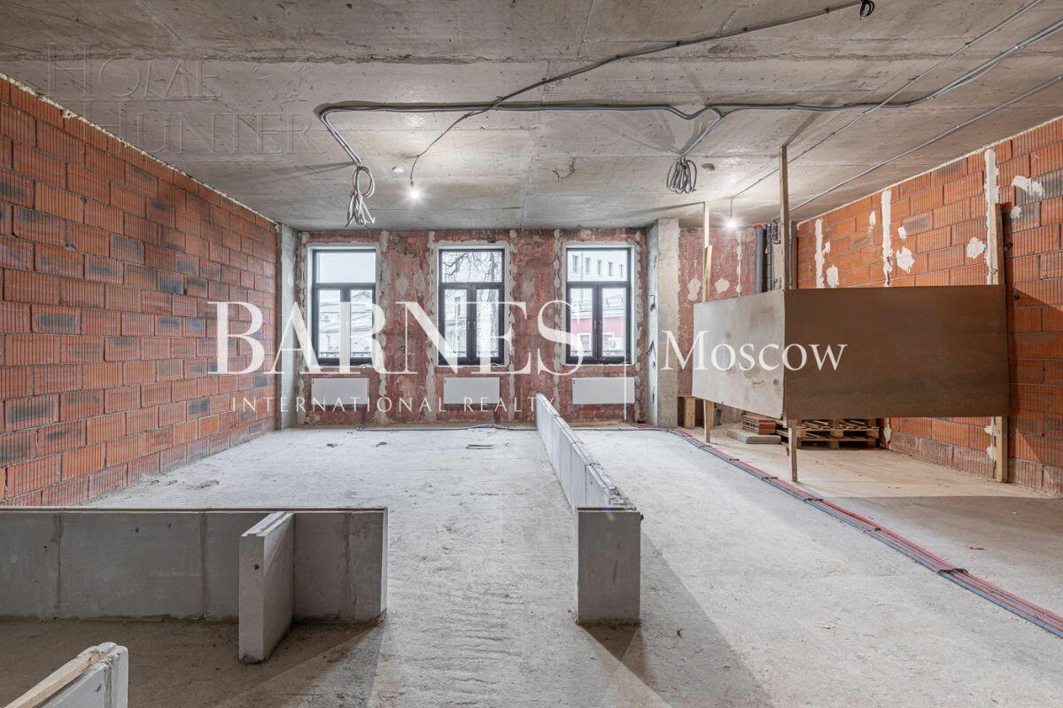 4-КОМН. КВАРТИРА БЕЗ ОТДЕЛКИ 210.5 М² НА 3 ЭТАЖЕ