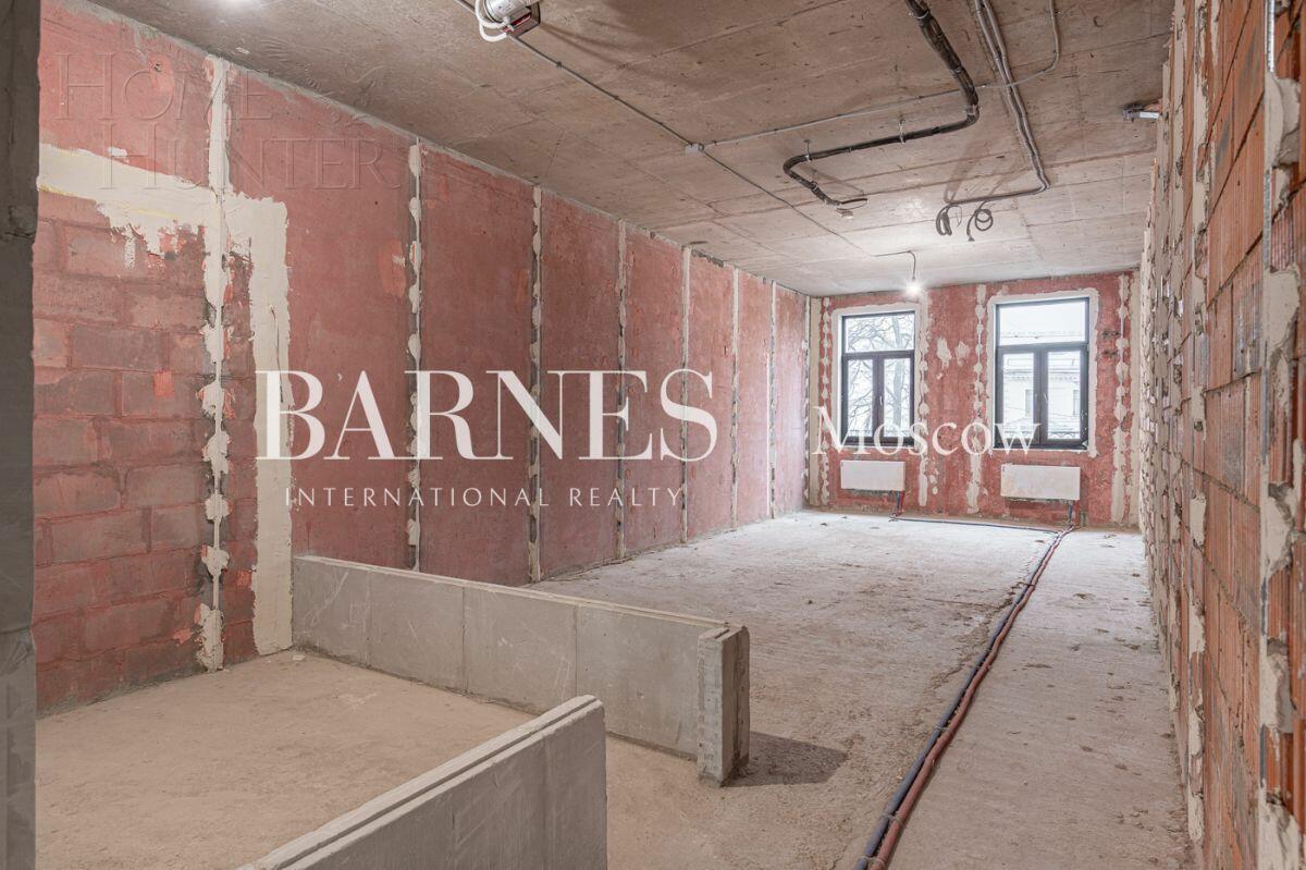 4-КОМН. КВАРТИРА БЕЗ ОТДЕЛКИ 210.5 М² НА 3 ЭТАЖЕ