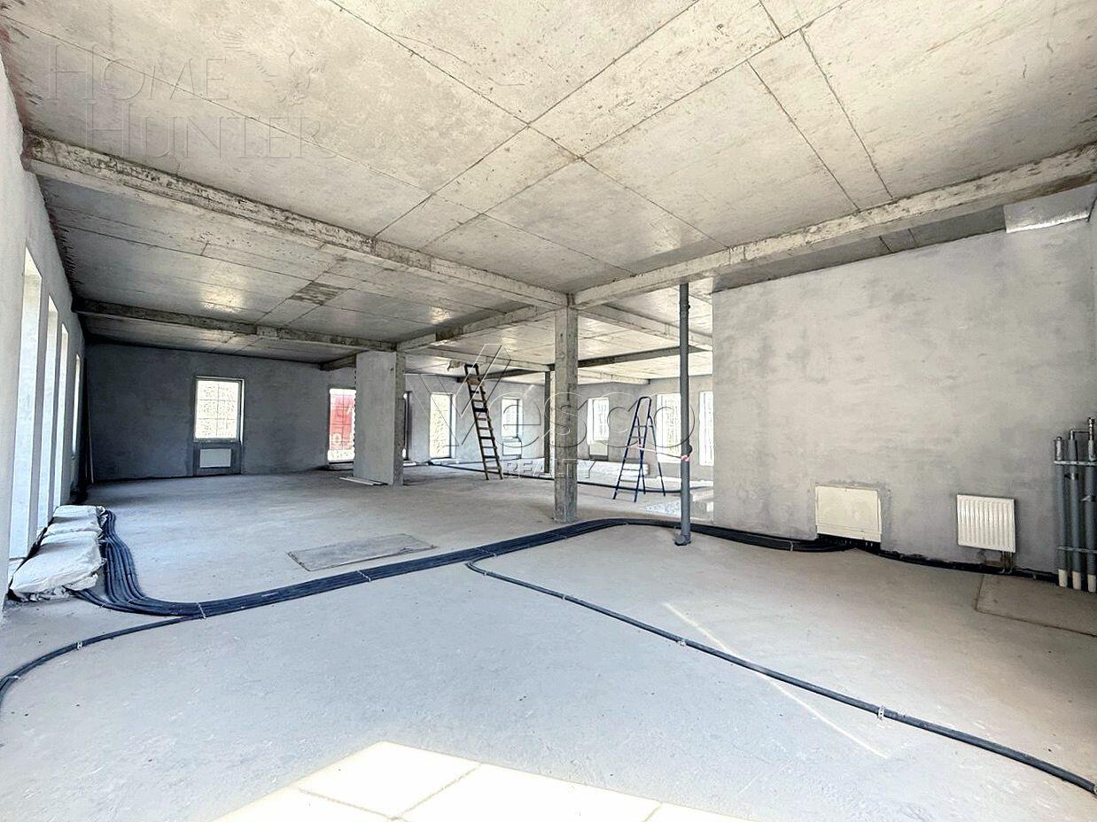 2-этажный коттедж 1 320 м² без отделки