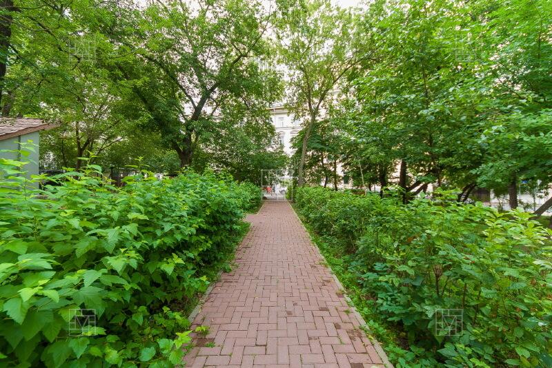 3-КОМН. КВАРТИРА С ОТДЕЛКОЙ 135 М² НА 2 ЭТАЖЕ