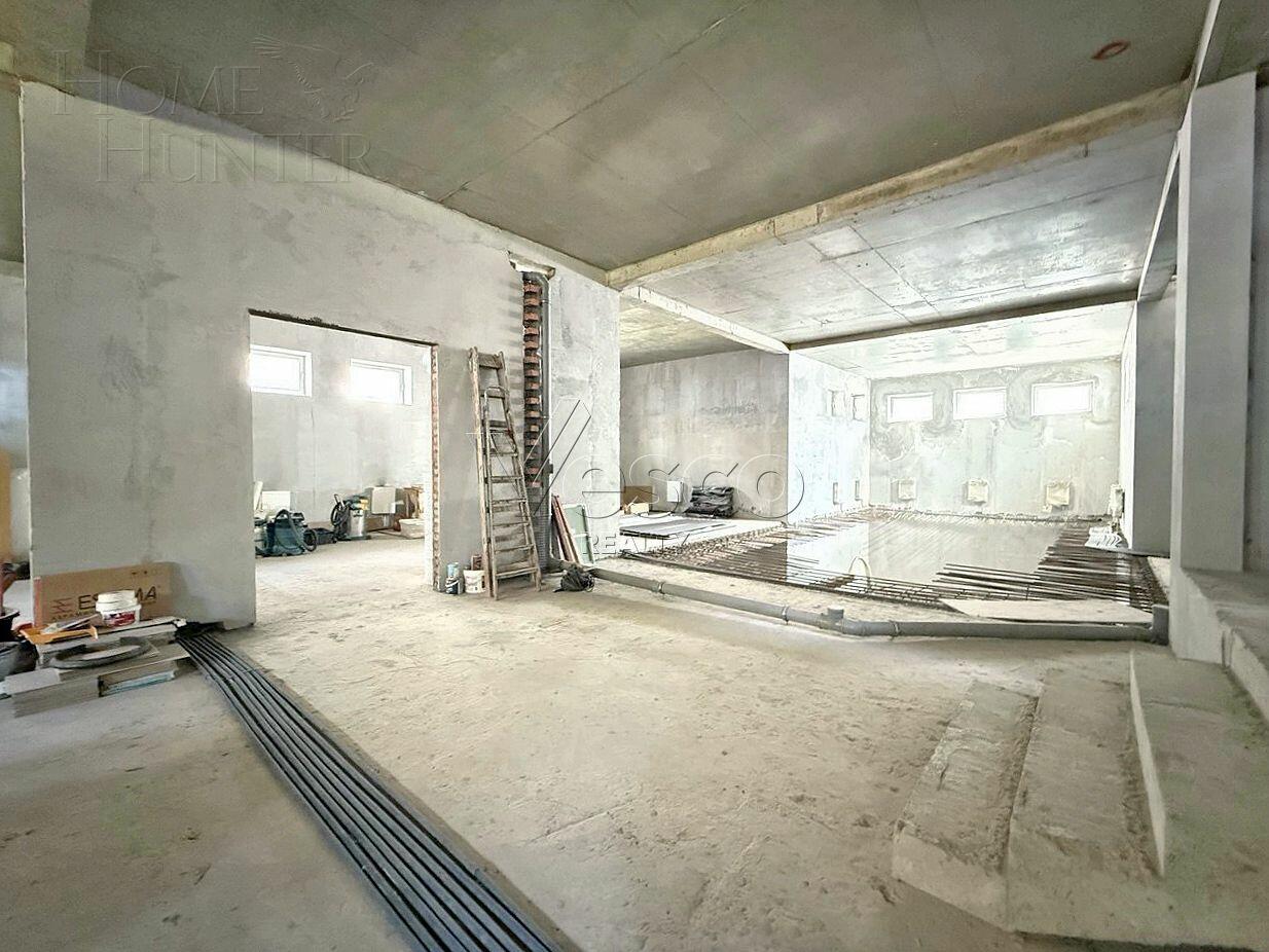 2-этажный коттедж 1 320 м² без отделки