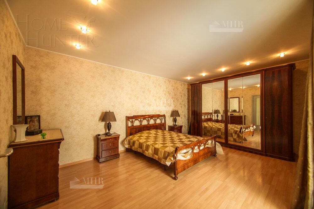 2-этажный коттедж 380 м² с отделкой