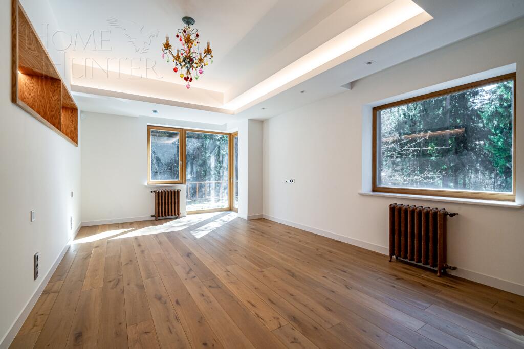 2-этажный коттедж 1 330 м² с отделкой