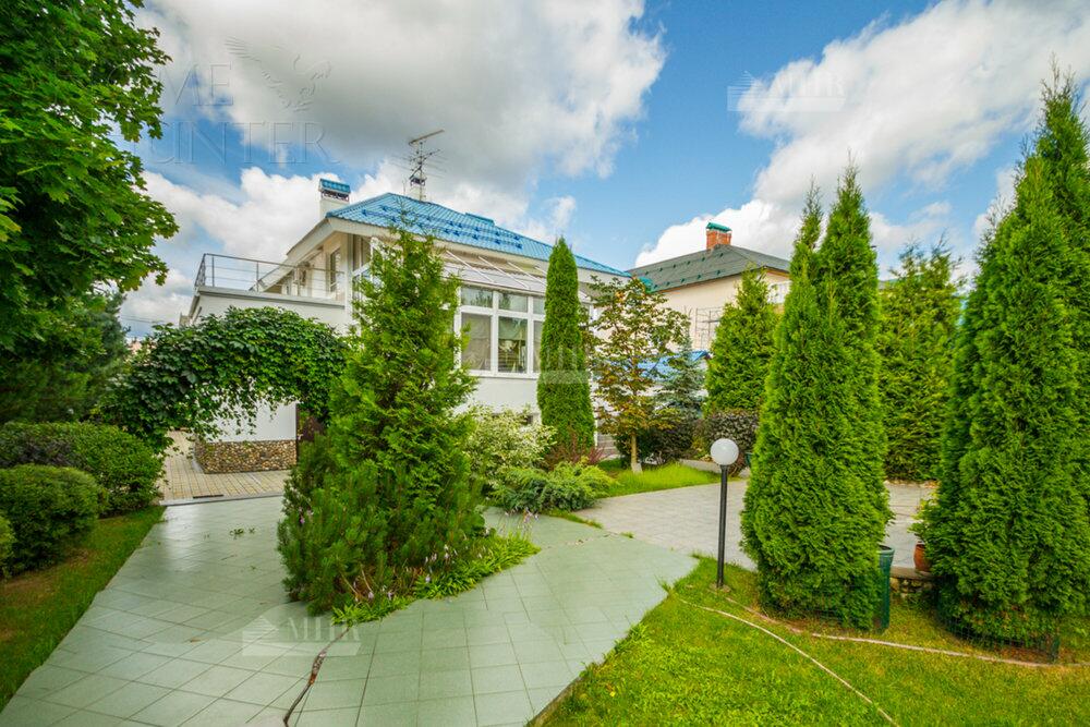 2-этажный коттедж 380 м² с отделкой