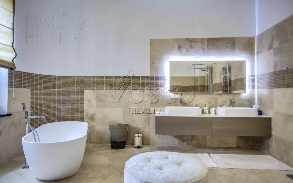 2-этажный коттедж 643 м² с отделкой