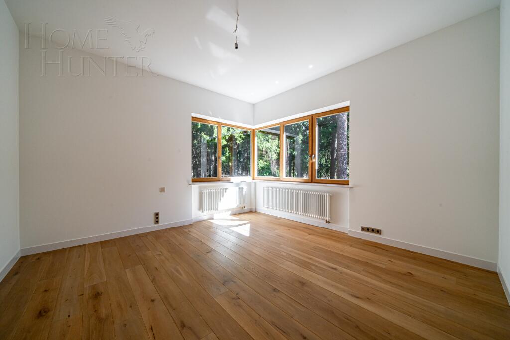 2-этажный коттедж 1 330 м² с отделкой