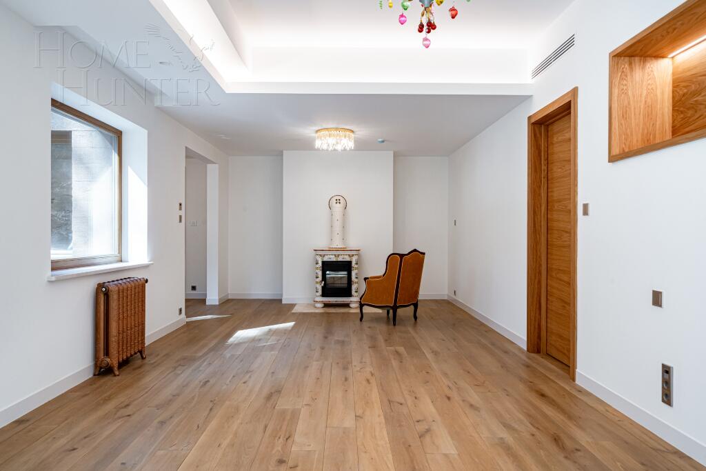 2-этажный коттедж 1 330 м² с отделкой