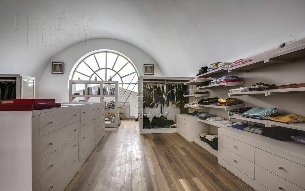 2-этажный коттедж 643 м² с отделкой