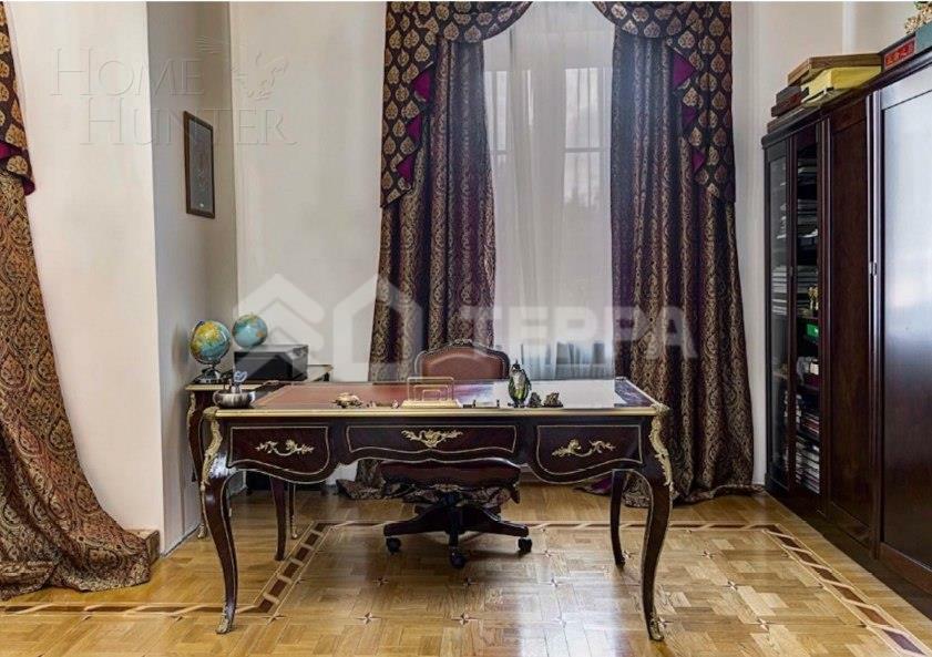 2-этажный коттедж 850 м² с отделкой