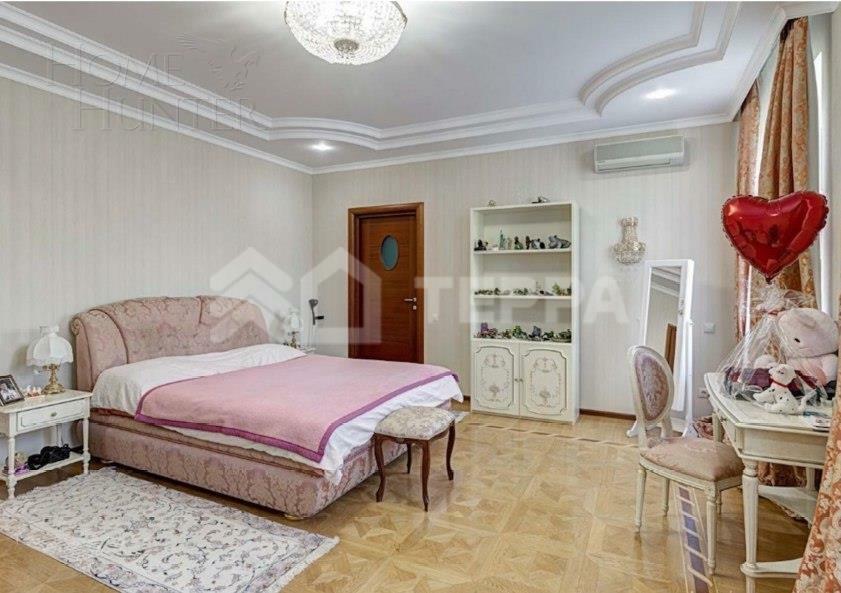2-этажный коттедж 850 м² с отделкой