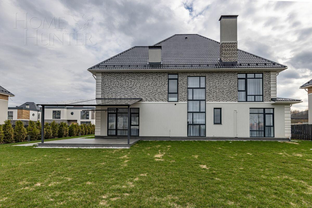 2-этажный коттедж 439 м² с отделкой