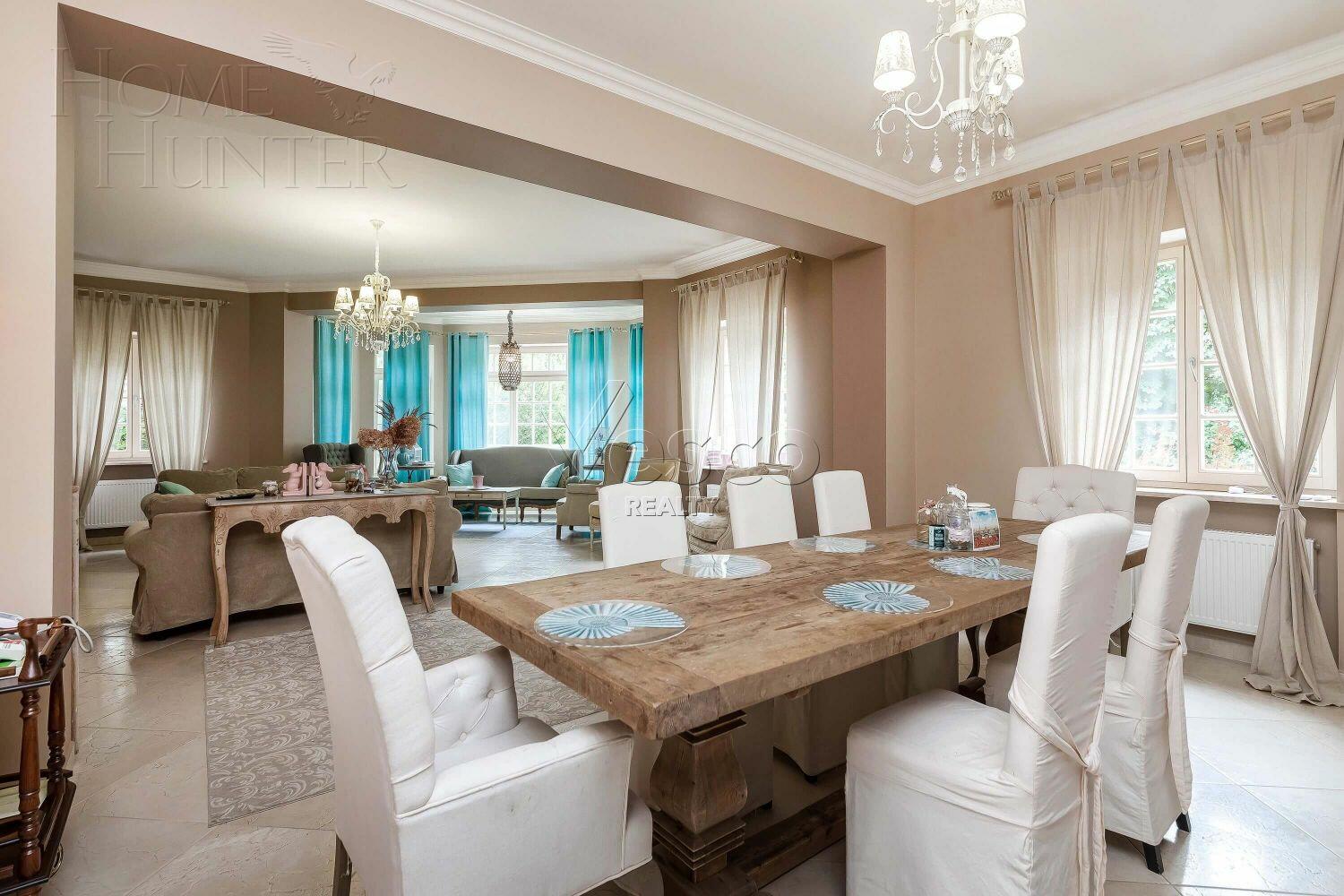 2-этажный коттедж 550 м² с отделкой