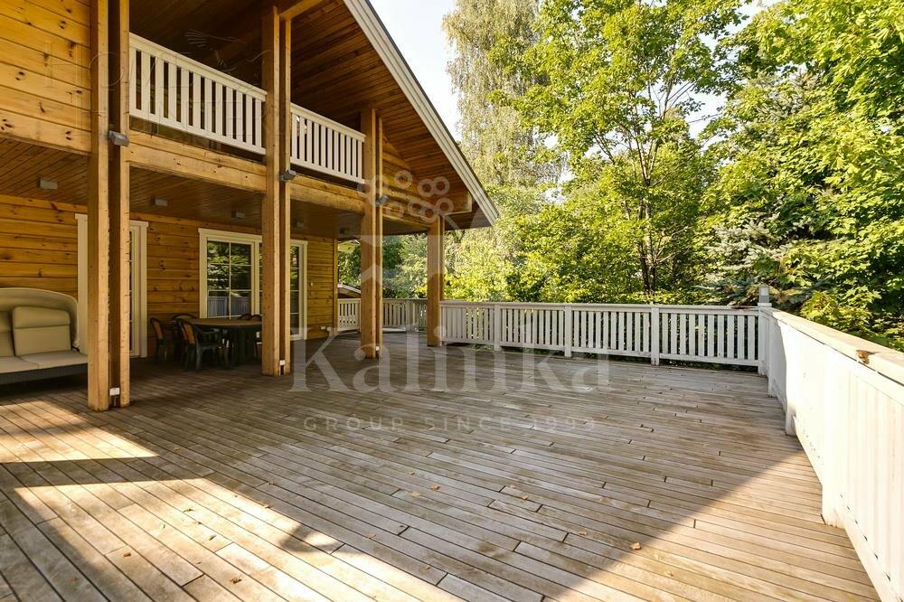 2-этажный коттедж 1 300 м² с отделкой