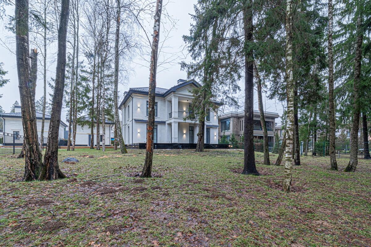 2-этажный коттедж 462 м² с отделкой