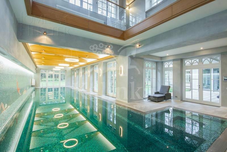 2-этажный коттедж 1 400 м² с отделкой