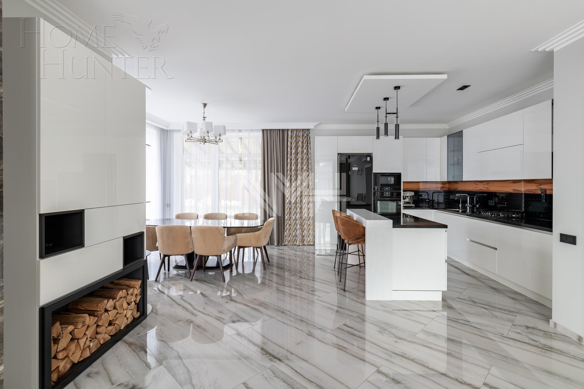 3-этажный коттедж 630 м² с отделкой