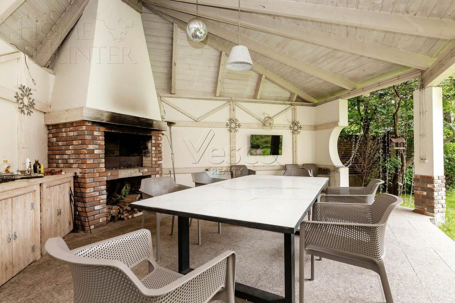 2-этажный коттедж 550 м² с отделкой