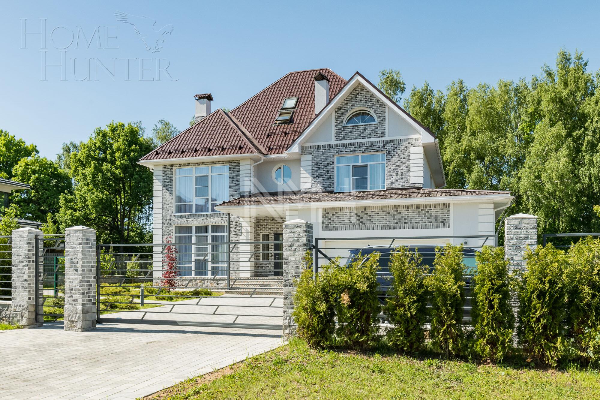 3-этажный коттедж 630 м² с отделкой