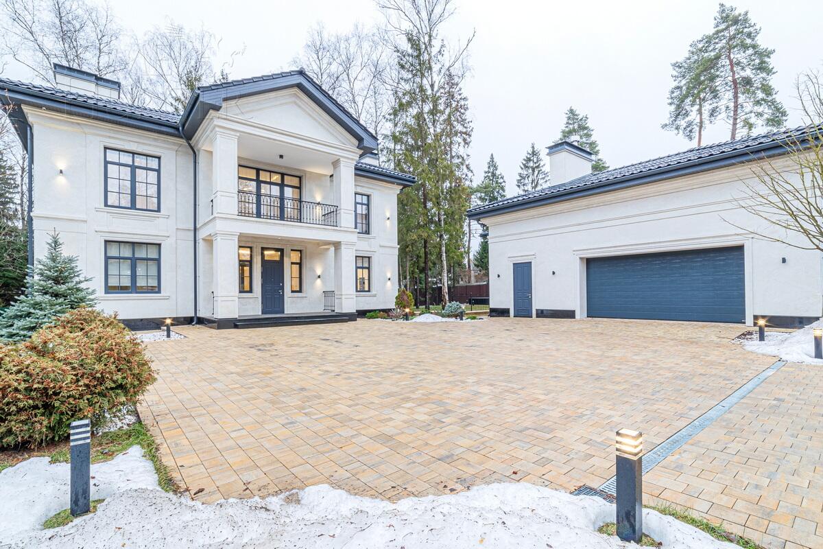 2-этажный коттедж 462 м² с отделкой