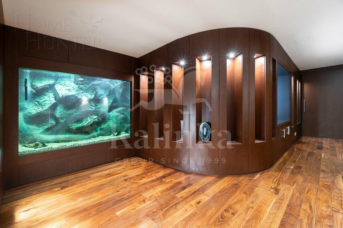 2-этажный коттедж 1 300 м² с отделкой