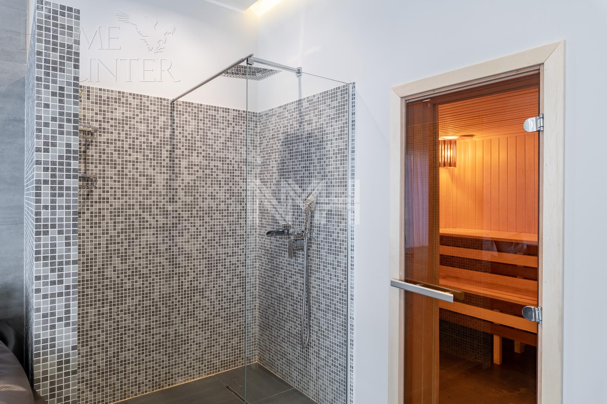 3-этажный коттедж 630 м² с отделкой