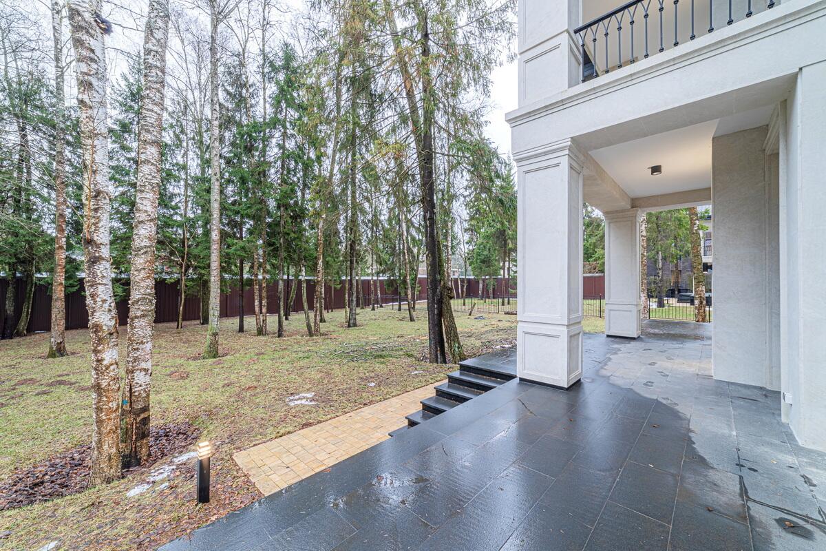 2-этажный коттедж 462 м² с отделкой