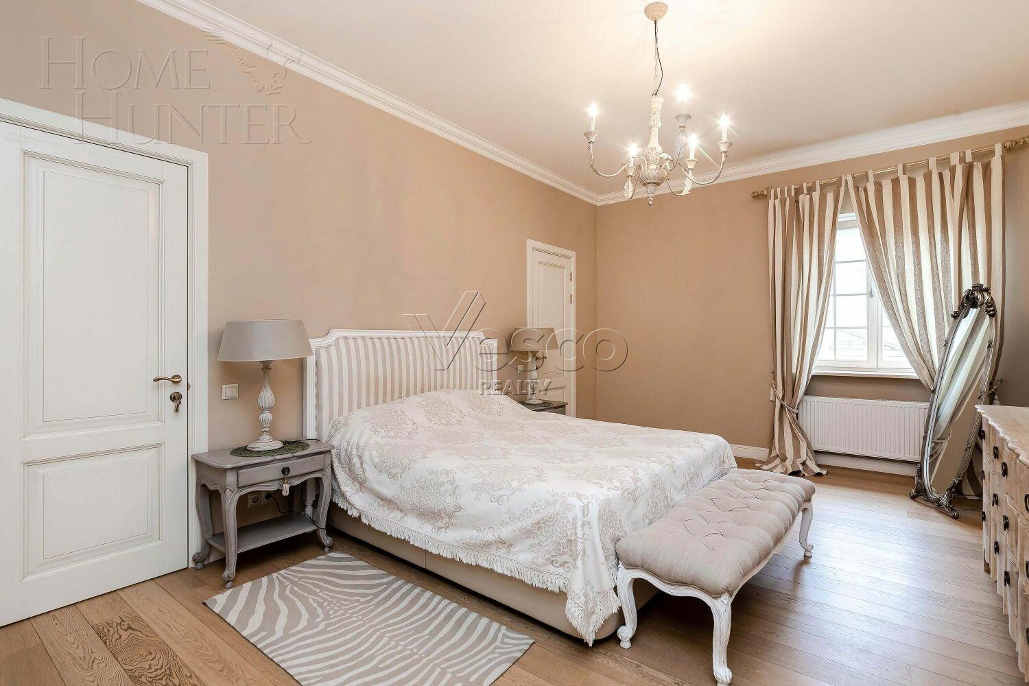 2-этажный коттедж 550 м² с отделкой