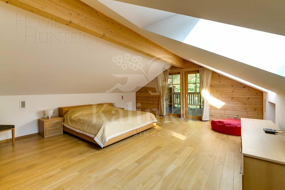 2-этажный коттедж 1 300 м² с отделкой