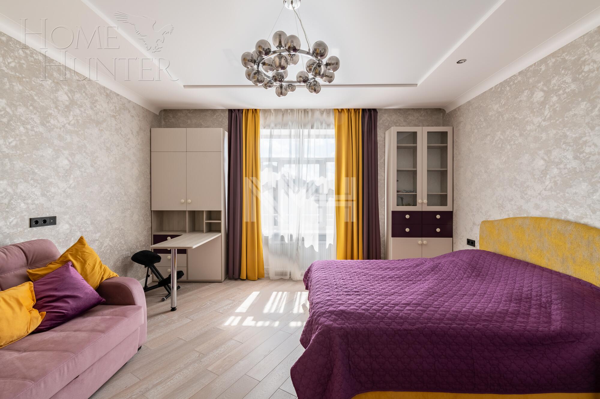 3-этажный коттедж 630 м² с отделкой